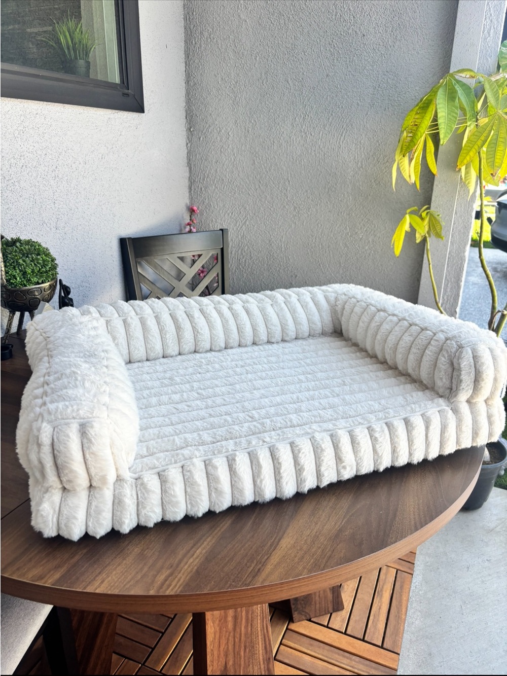 BEDSURE ORTHOPEDIC LARGE WHITE CREAM PET SOFA 🐾🌟🐶❗️
